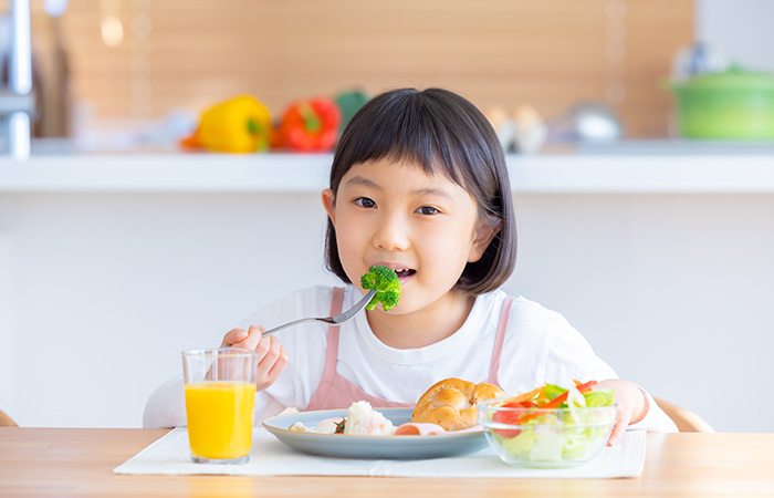 食事回数・時間を決めましょう